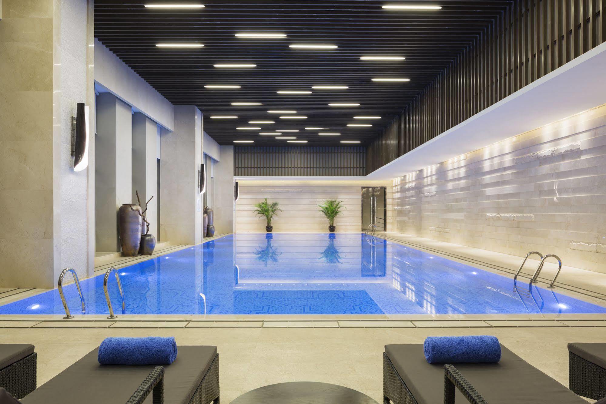 Отель Wanda Realm Jinhua Экстерьер фото
